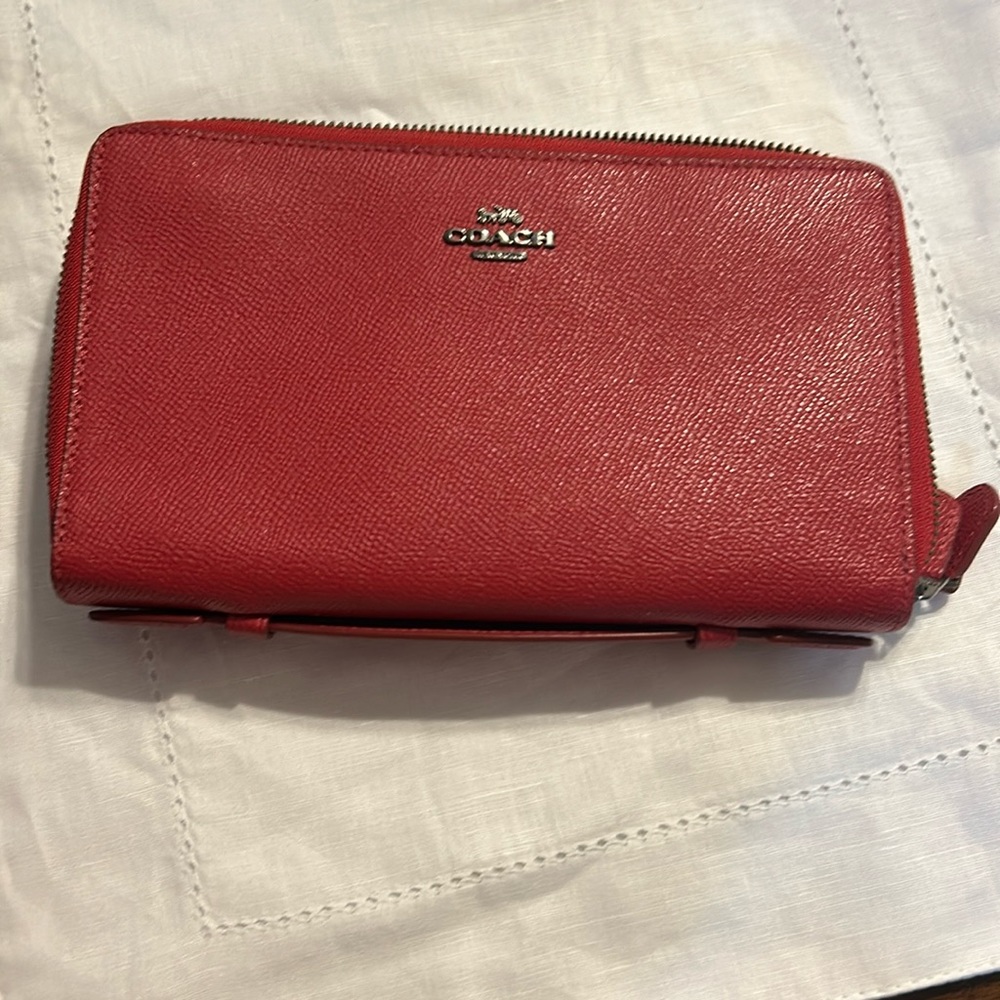 Coach large clutch. Perfect condition